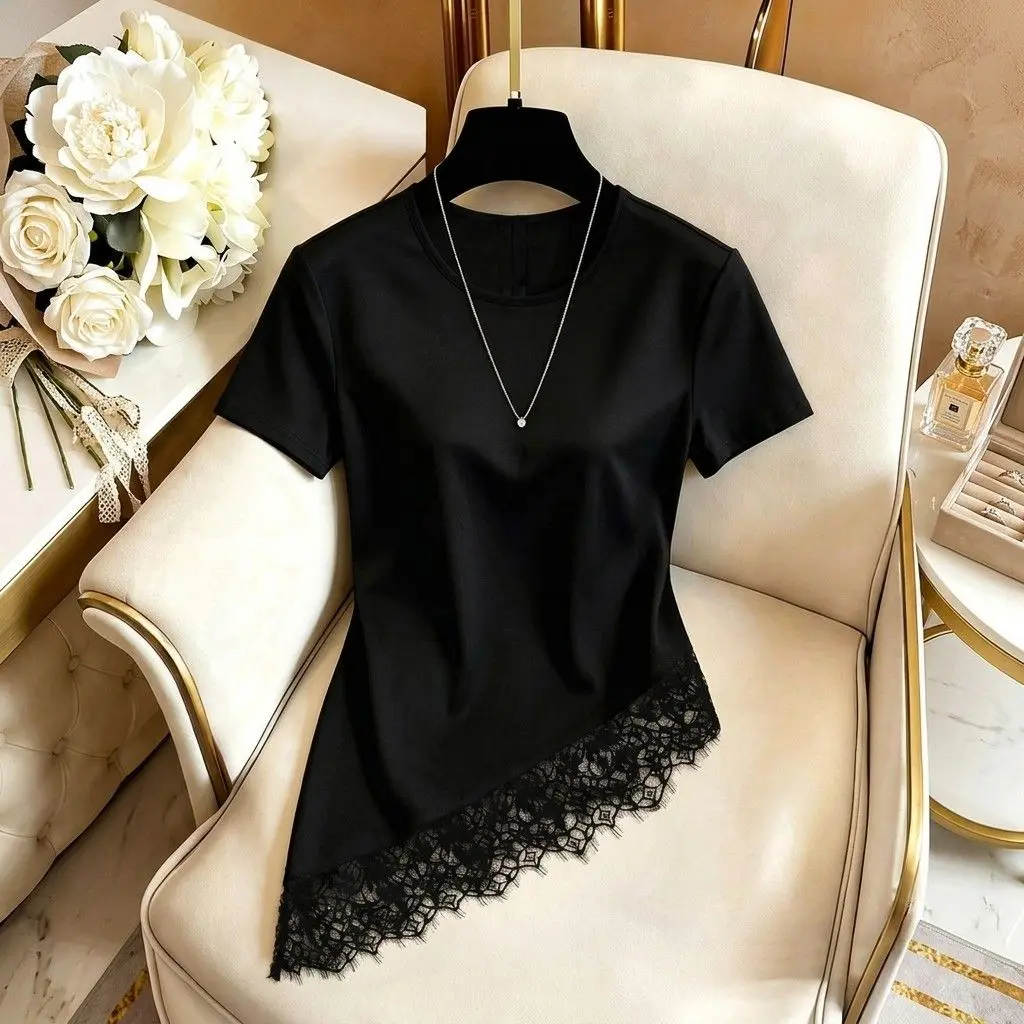 Women's Tops And Blouses