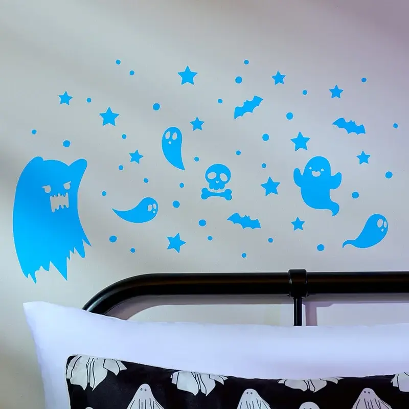 Halloween Glow In The Dark Wall Decor   Ghost